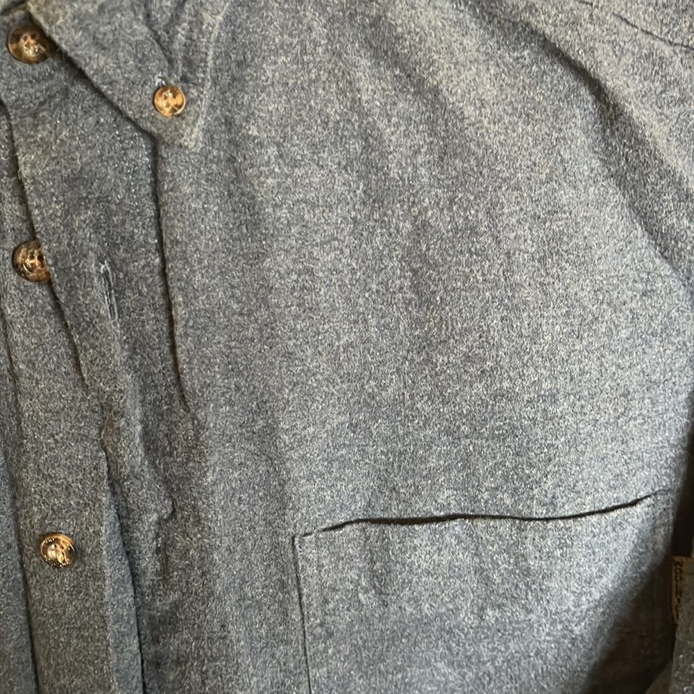 Woolrich Mens Button Down Size Large - image 2